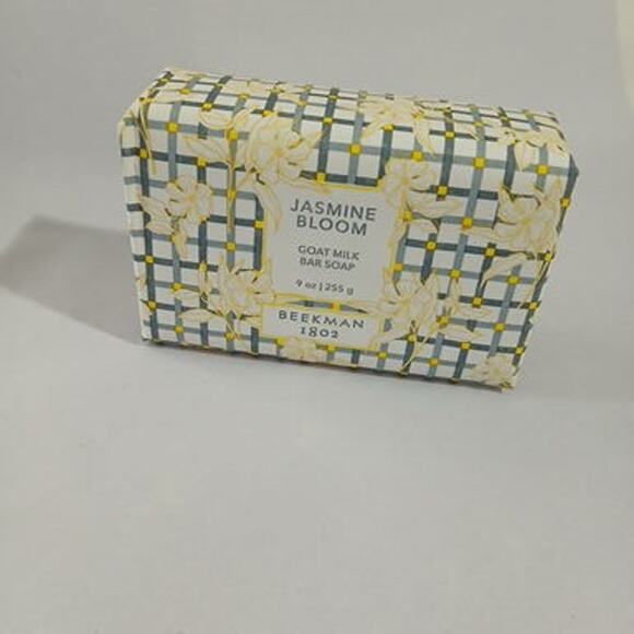Beekman 1802 JASMINE BLOOM Goat Milk Soap Full-sized 9oz bar  Made in USA - Picture 2 of 4